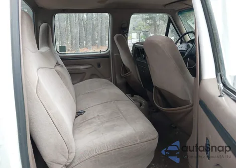 1996 Ford F350 from USA, damaged, VIN 1FTJW35F9TEB28228